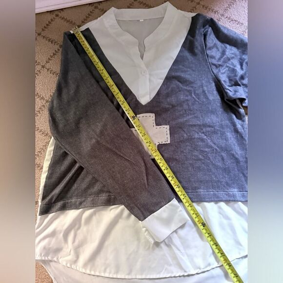 White long sleeved tunic with faux gray V neck overlay with cross NWOT L - Picture 6 of 11
